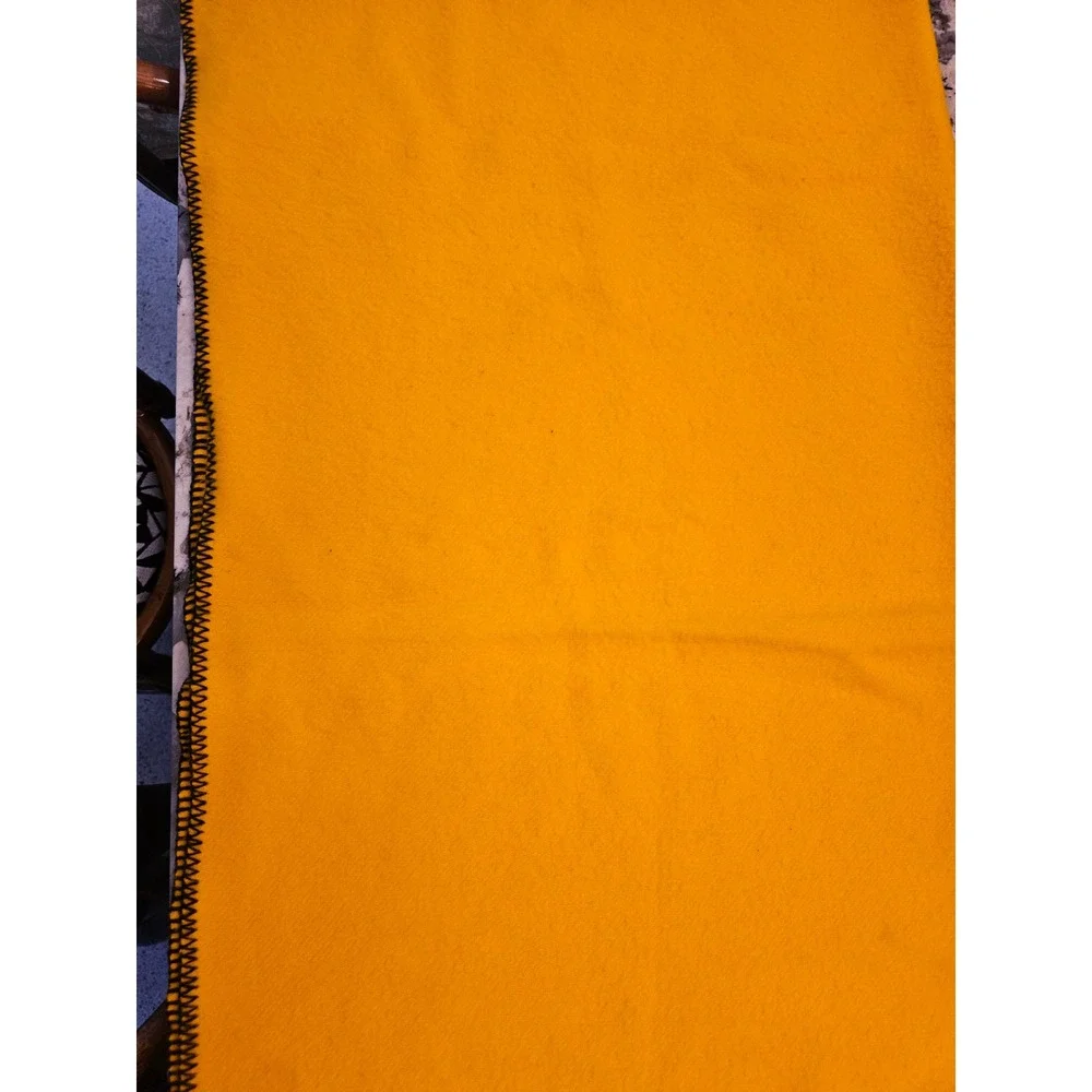 Vintage Faribo Fluff-Loomed Wool Blanket RARE Yellow Black Whipstitch 48x60 USA - Picture 5 of 5